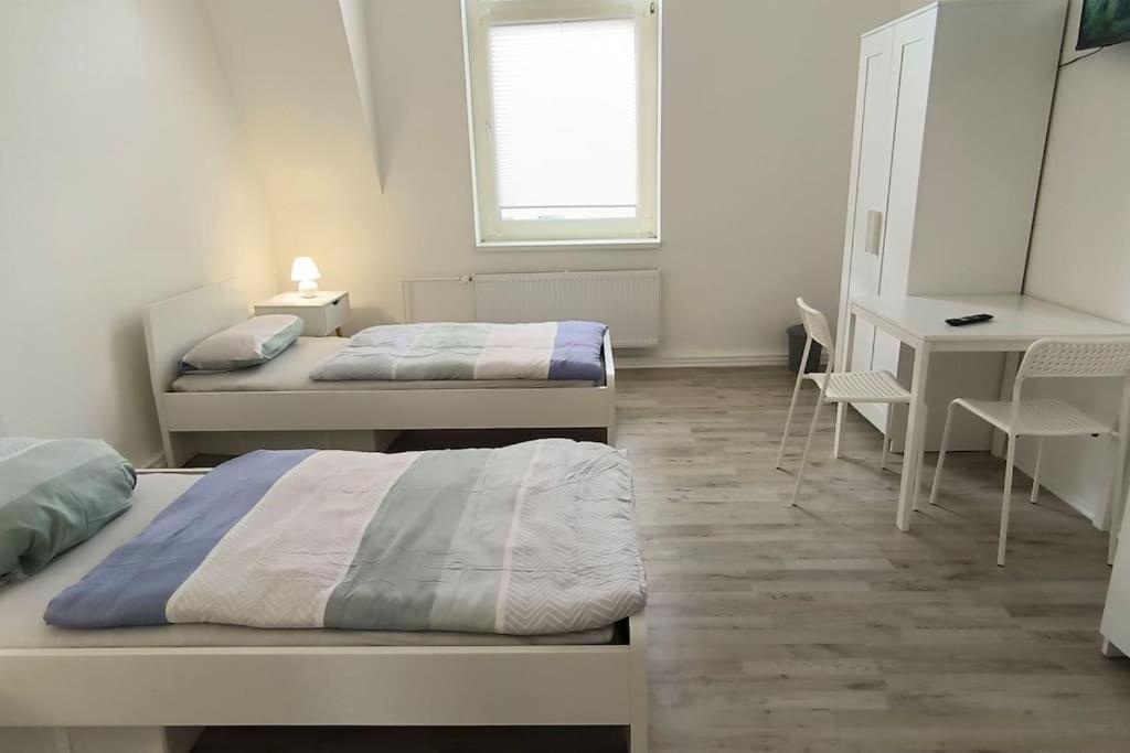 Ferienwohnung Fuer Bis Zu 6 Personen Zu Vermieten! Ομπερχάουζεν Εξωτερικό φωτογραφία